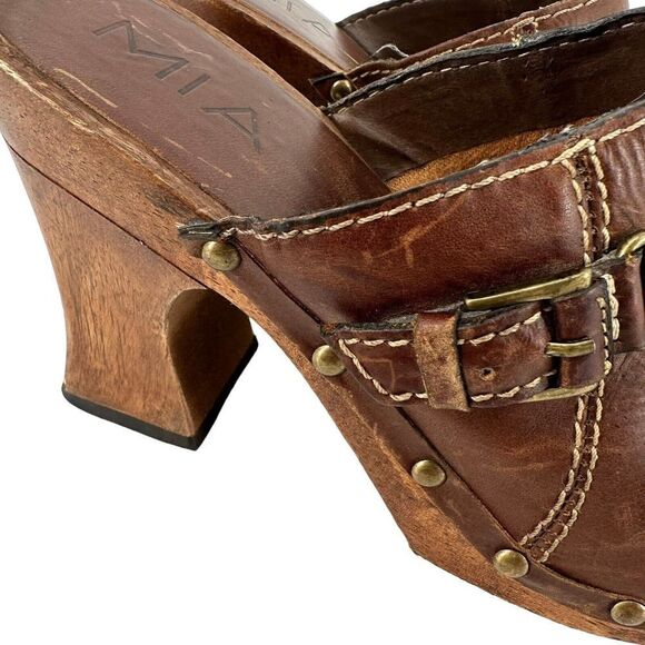MIA Wooden Clogs Mules Y2K Brown Distressed Leather Womens US Size 7 Chunky Heel - Picture 7 of 14